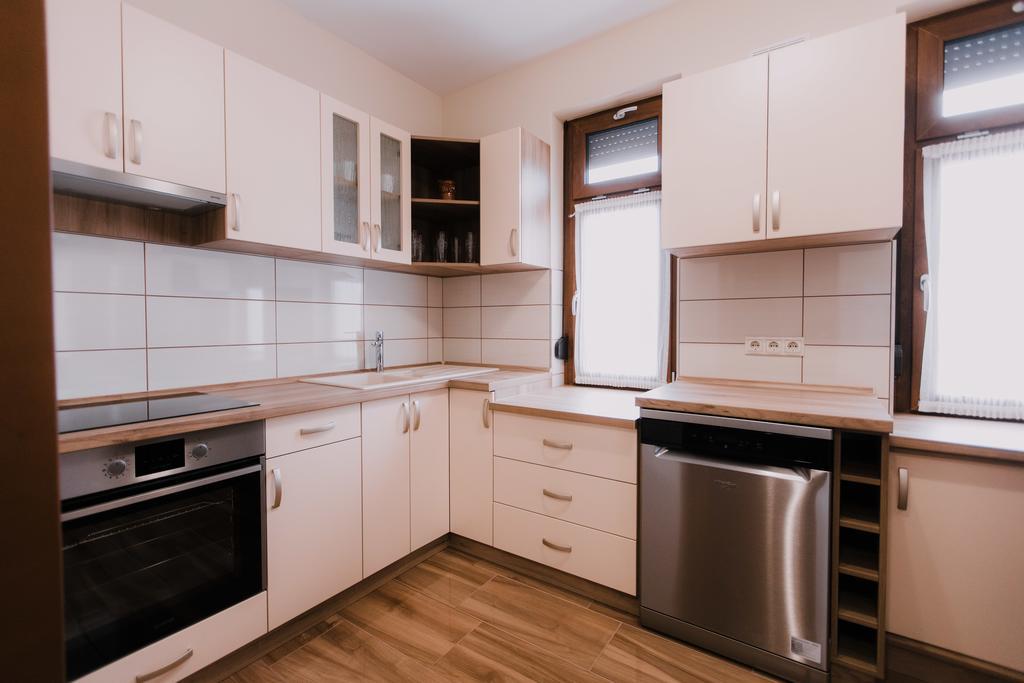 Nemeth Apartmanhazak Morahalom Bagian luar foto