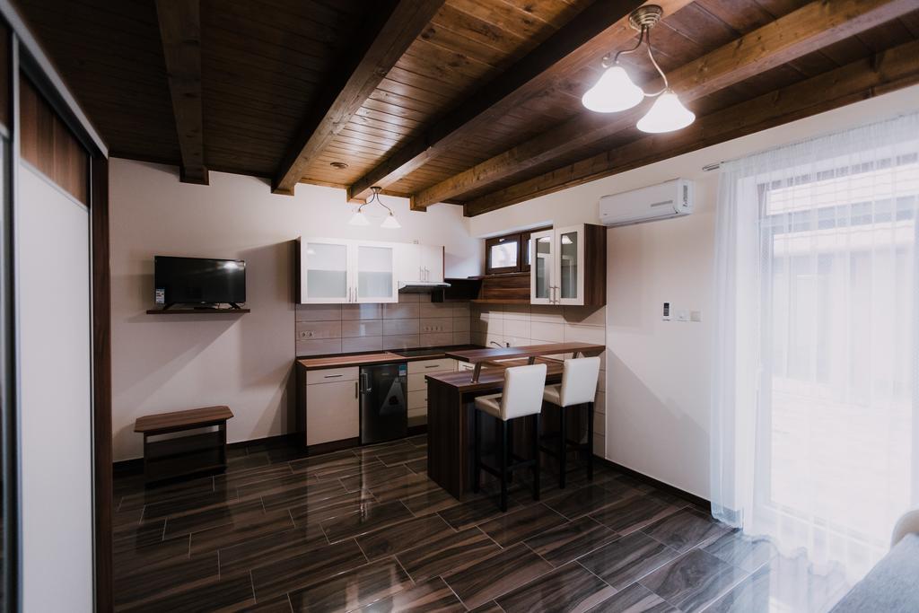 Nemeth Apartmanhazak Morahalom Bagian luar foto